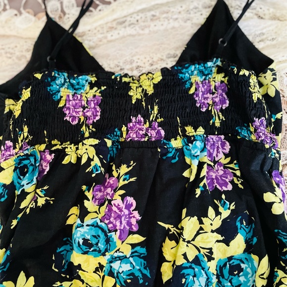 Floral summer dress with pockets - Picture 3 of 6